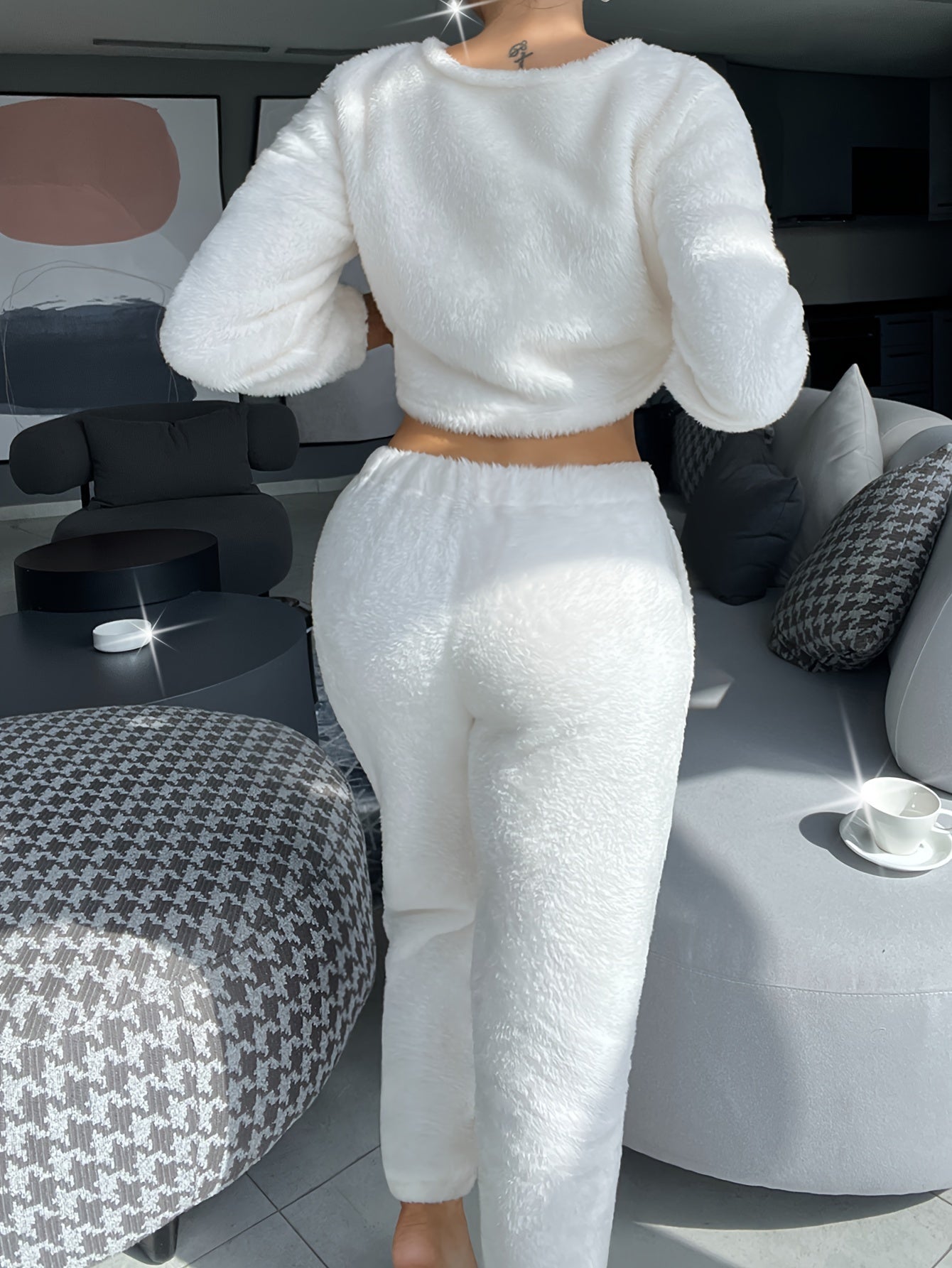 Miscozy's 2-Piece Plush Thermal Pajama Set